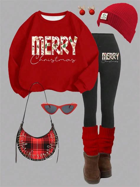 Christmas Series, Burgundy Red, Vintage Applique Merry Christmas Letter ...