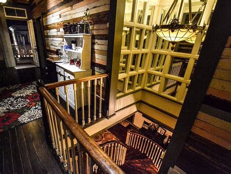 THE LEGENDARY TEXAS POLO CLUB AT PHILLIP MANOR SQUARE (Boerne) - B&B ...