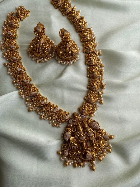 Daivik - Buy High Quality South Indian, Temple, Antique Jewellery ...