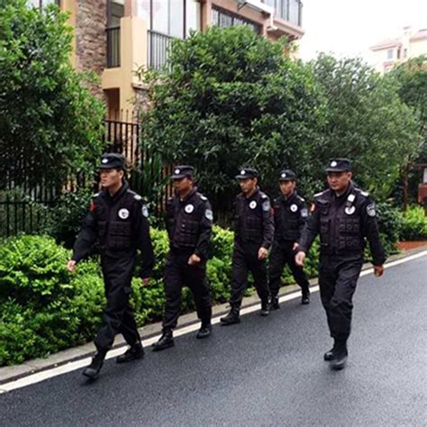 上海保安公司浅谈保安员的队伍建设