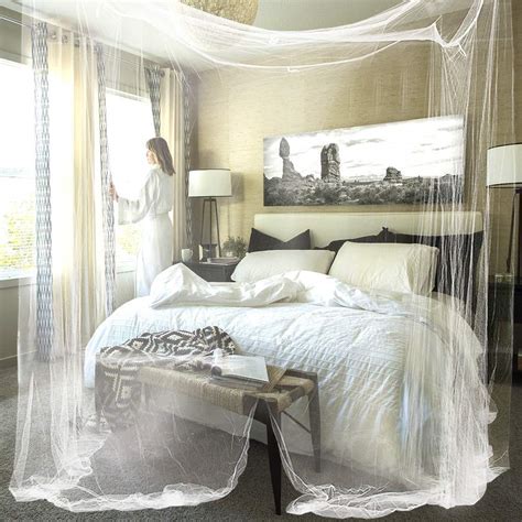M H Collection 4 Corner Mosquito Net,4 Corner Post Bed Canopy,Easy ...
