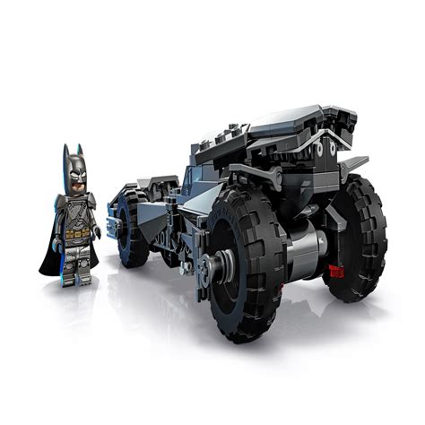 Lego 76331 Super Heroes DC Batman V Superman Batmobile (220 Pieces ...