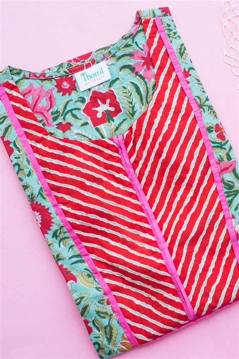 HIBISCUS GARDEN Feeding Night Gown - Side Zip – Thottil Maternity