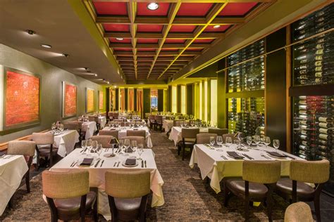 Costa Mesa | Hours + Location | Mastro's | Classic Steakhouses and ...