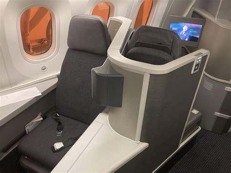 American Airlines Business Class 的图像结果