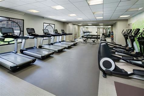 The Westin San Diego Gaslamp Quarter Parking: Pictures & Reviews ...