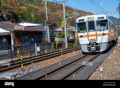 Local Train Japan 的图像结果