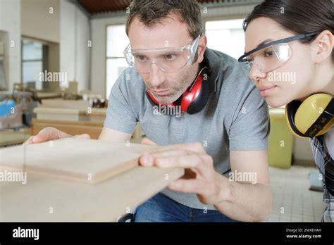 Carpenter Training 的图像结果