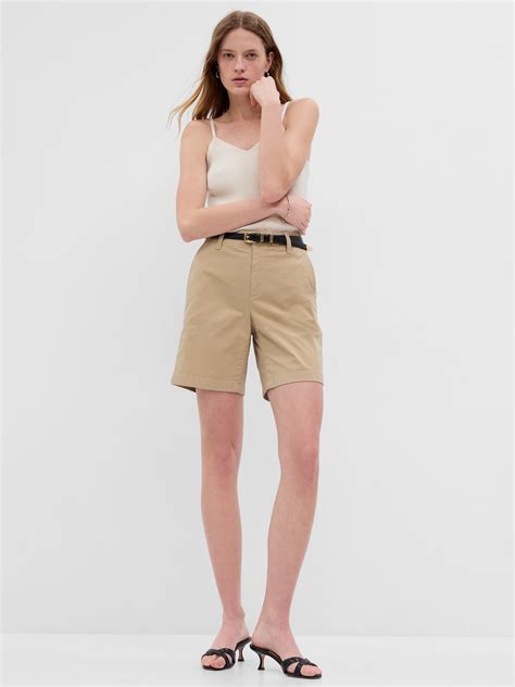 7" Downtown Khaki Shorts | Gap