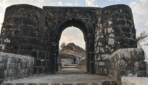 Rasalgadh Fort, Ratnagiri | WhatsHot Pune