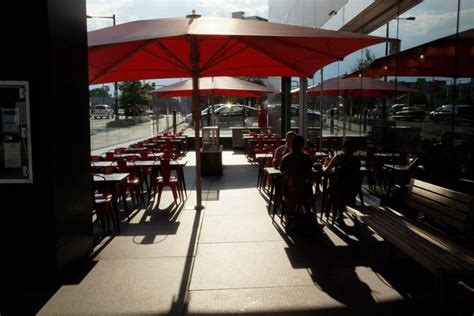 Patio at Han Dynasty University City - Restaurant in in Philadelphia ...