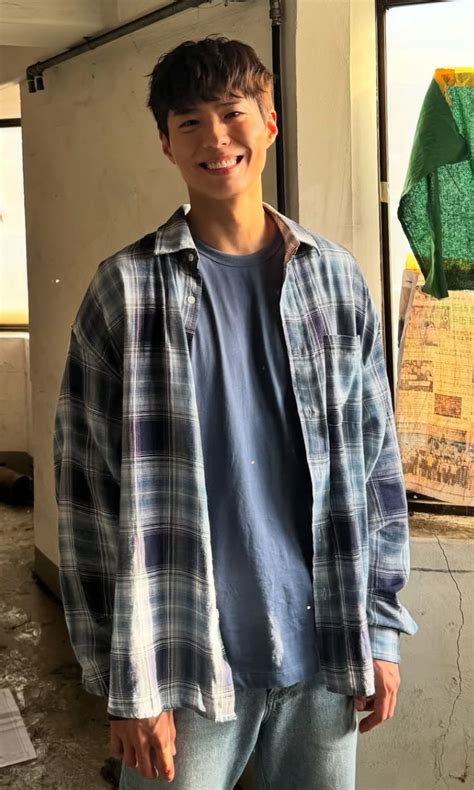 Rati Pandey - Latest News, Photos, Videos, Awards, Filmography, Rati ...