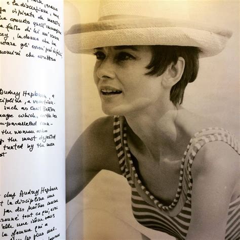 マリーナ・チコーニャ写真集「Scritti e Scatti／Marina Cicogna」 | 古本トロニカ 通販オンラインショップ ...