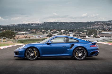 2017 Porsche 911 Turbo and 911 Turbo S Review
