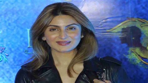 “Driving home ma…” Ridhima Kapoor leaves Delhi for Mumbai, took to ...