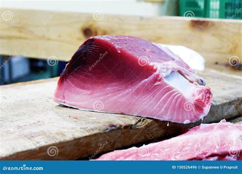 Can You Eat Tuna Raw