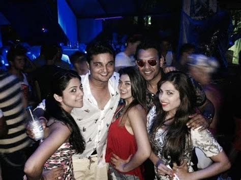 Indian Celebs Caught Drunk - Photos,Images,Gallery - 53737