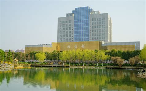 我校举办2012级本科中外合作办学报告会-河南理工大学新闻网