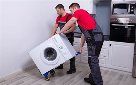 How to Move a Washing Machine Up Steps 的图像结果