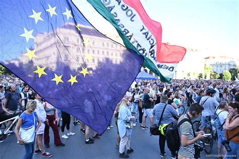 MEPs: Hungary can no longer be considered a full democracy | News ...