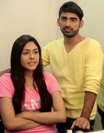 'Nach Baliye 7': Sharad Tripathi's Mother Refuses to Cooperate in Love ...