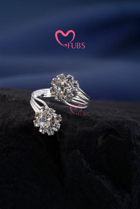 FUBS- Love is in the Ear!!