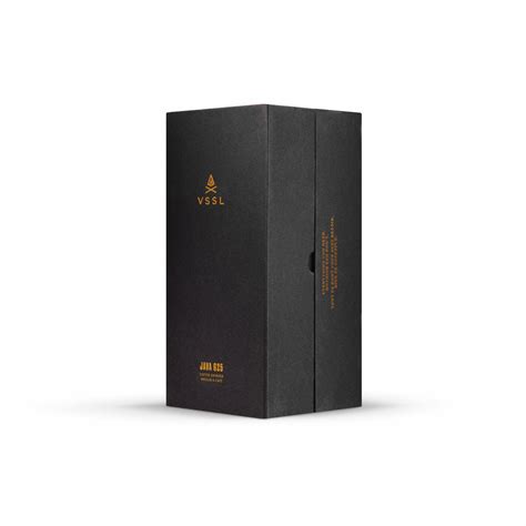 VSSL Nest Pour-Over Coffee Kit w/ Java G25 Hand Grinder (Cream/Coffee)