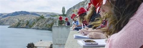 Students explore power and water up close | Stanford Doerr School of ...