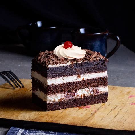 Black Forest Pastry - Kreamz