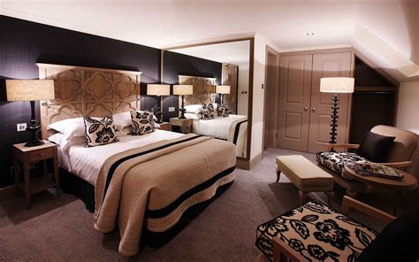 bedroom ideas for couples small room