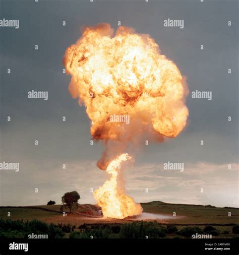 Boiling Fuel Explodes 的图像结果