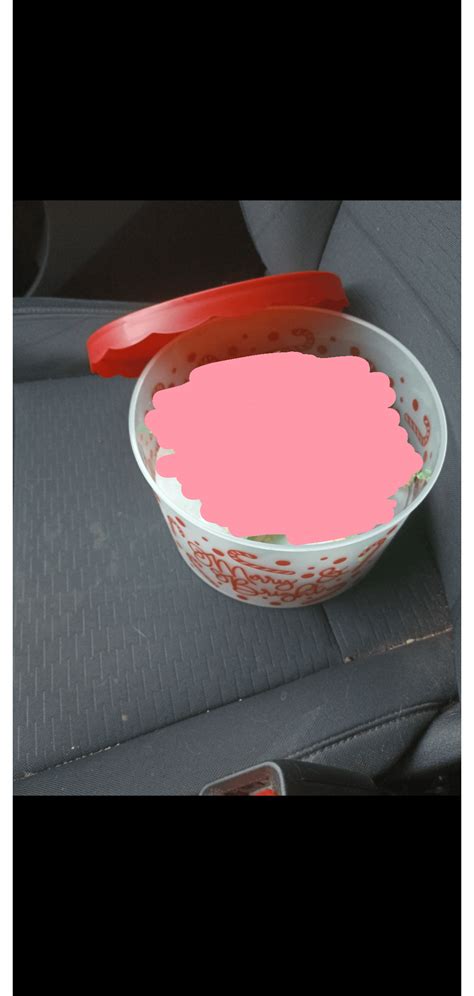 mom threw away friends tupperware by accident- any ideas where to get another one? : r/HelpMeFind