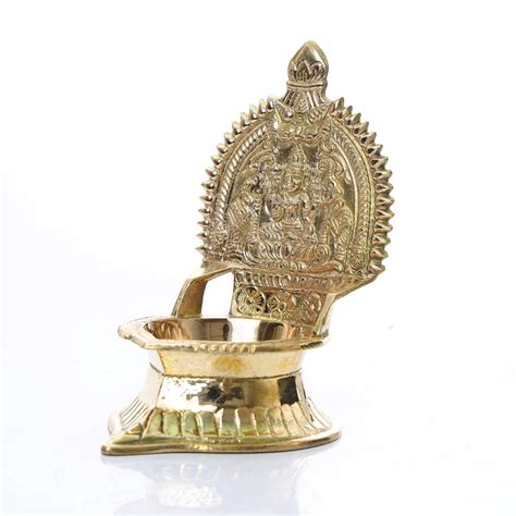 Giri - Kamakshi Deepam | Diya For Pooja | Kamatchi Amman Vilakku — Giri ...