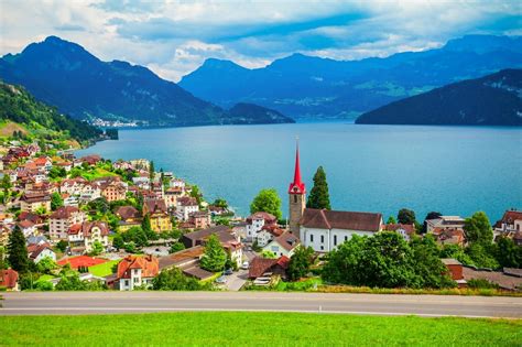 15 Best Places to Visit in Switzerland on Honeymoon in 2026