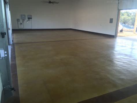 5 Farmhouse Stained Concrete Floor Ideas - Natasha Marin