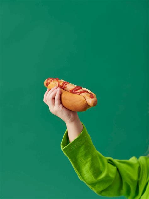 The new IKEA plant-based hot dog - IKEA Global