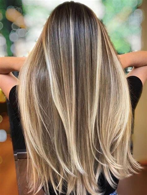 brown hair with highlights straight short