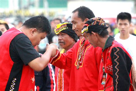 VĂN HÓA KINH DOANH VÀ GIAO TIẾP CỦA NGƯỜI PHILIPPINES