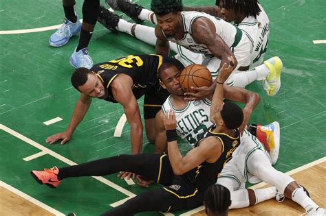 Steph Curry injury: Warriors star declares status for Game 4