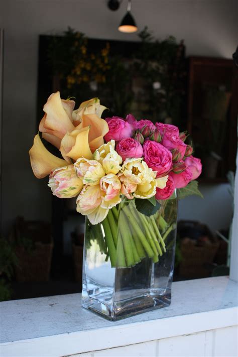 Modern Floral Arrangements For Home
