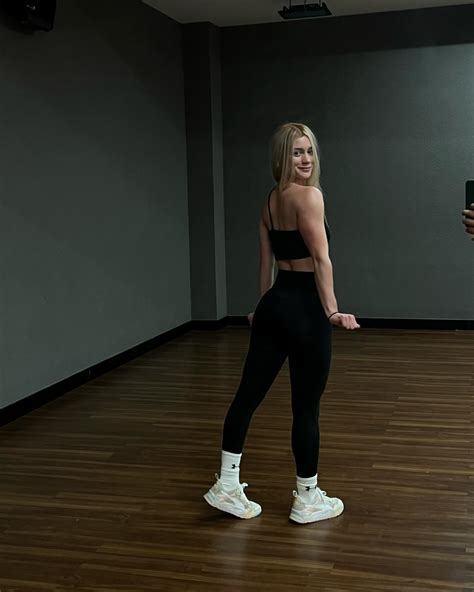 Hanna Segura (@hanna_marnere) • Instagram photos and videos