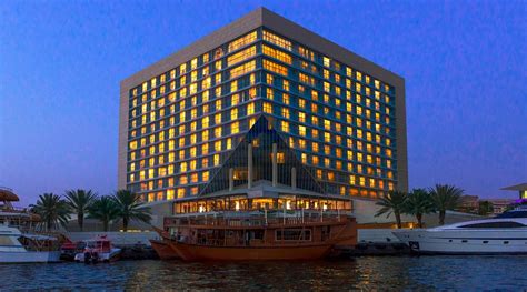 SHERATON DUBAI CREEK HOTEL & TOWERS - Hotel Reviews, Photos, Rate ...