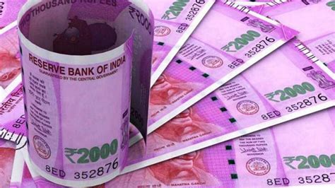 आखिर क्यों ATM से गायब हो रहे 2000 रुपये के नोट? RBI ने रिपोर्ट में ...