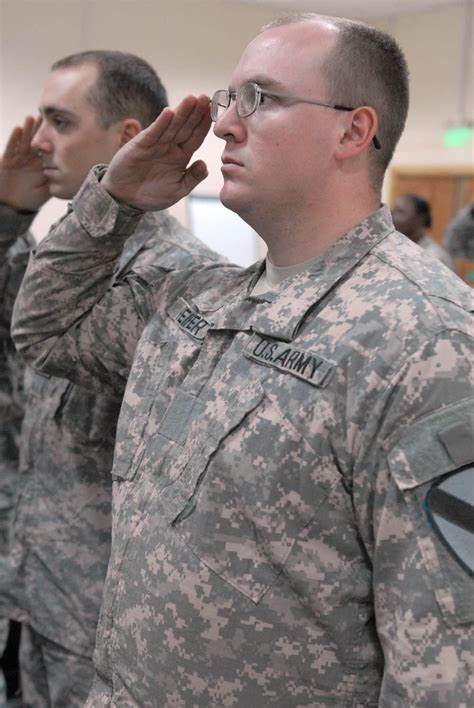"Muleskinners" celebrate Veterans Day | Article | The United States Army