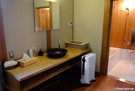 A Guide to the Japanese Bathroom