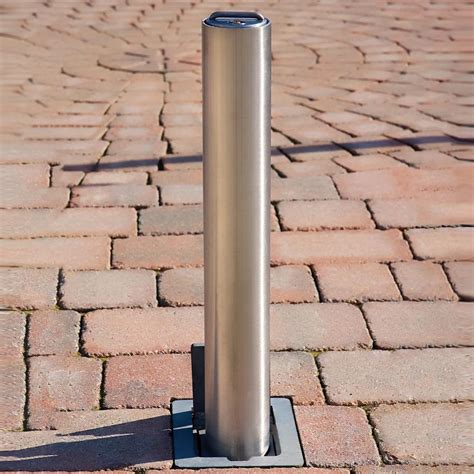 Telescopic Bollards | Heavy Duty Security Bollards | UK Rhino