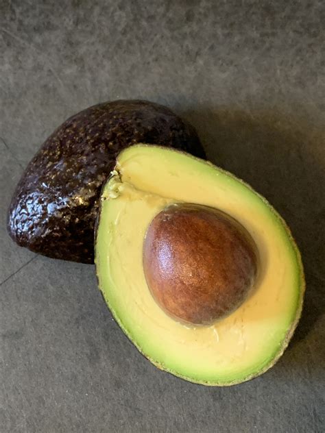 When Pregnant Moms Eat Avocado, Their Babies Have Less Food Allergies.
