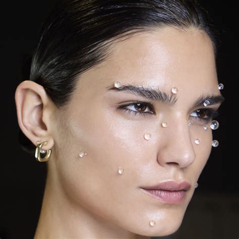The 12 Best Drugstore Vitamin C Serums to Shop in 2024