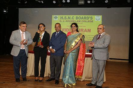 GJ Advani Law College Bandra West, Mumbai