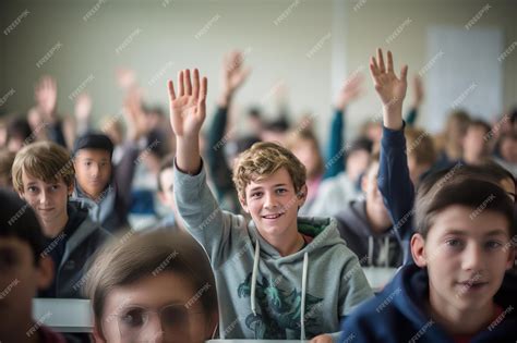 Premium Photo | Student raise hand in classroom